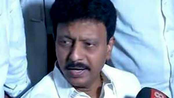 சசிகலா நோட்டீஸ்