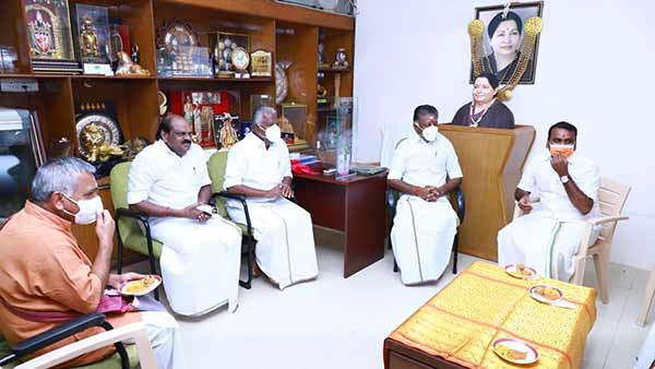 கூட்டணி கட்சிகள்