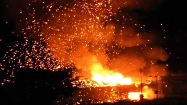 Sivakasi Kalaiyarkurichi firecracker factory blast 3 injured Sivakasi Kalaiyarkurichi firecracker factory blast 3 injured