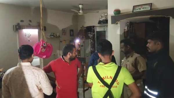 North Indian Woman set to fire herself led two children died in Chennai North Indian Woman set to fire herself led two children died in Chennai