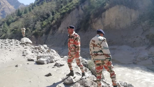 Glacier bursts in Uttarakhands Chamoli, Home Minister Amit Shah says monitoring situation Glacier bursts in Uttarakhands Chamoli, Home Minister Amit Shah says monitoring situation