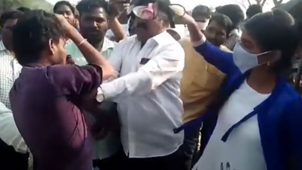 இளைஞர்