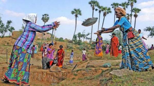 40 லட்சம் குடும்பங்கள்