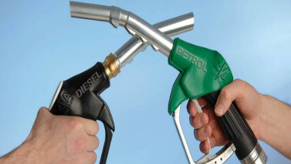 Petrol, diesel prices rise for 5th consecutive day - Rs 90.70 per liter Petrol, diesel prices rise for 5th consecutive day - Rs 90.70 per liter
