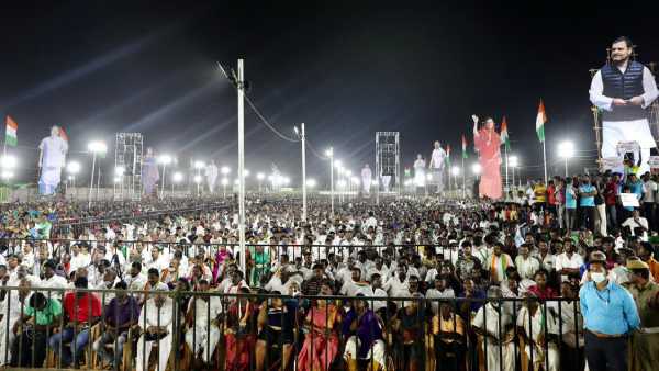 அதிமுக அரசு