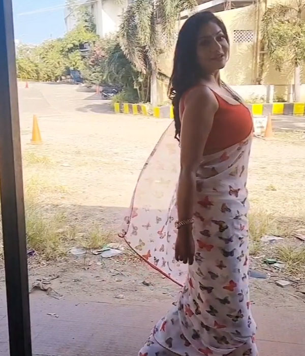 எடுப்பான துடிப்பான அழகு