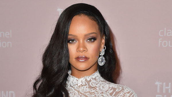 Rihanna shares topless picture wearing Lord Ganesha necklace sparks massive Twitter outrage Rihanna shares topless picture wearing Lord Ganesha necklace sparks massive Twitter outrage