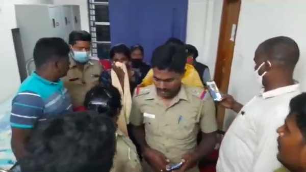 போலீசார் விசாரணை