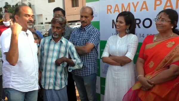 கலகலத்த ரம்யா பாண்டியன்