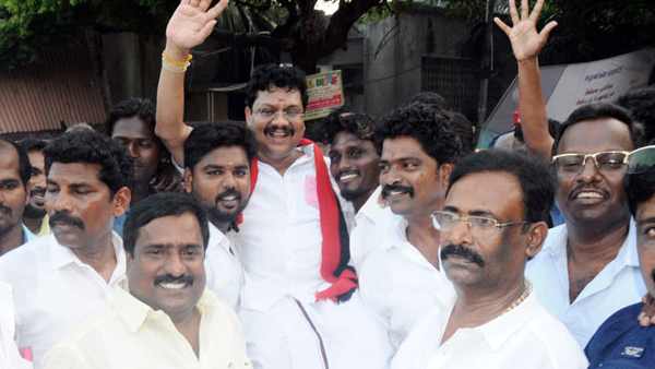 தட்டாஞ்சாவடியில் வெற்றி