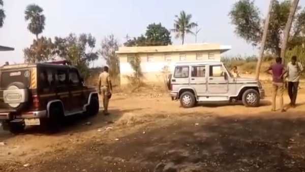 கடைசியில் சரண்