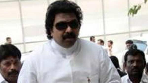 பக்திமானாக மாறிய சுதாகரன்