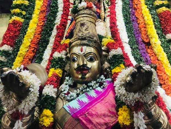 11 பெருமாள்கள்