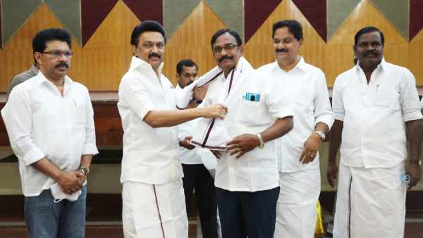 ரஜினி மக்கள் மன்ற நிர்வாகிகள்