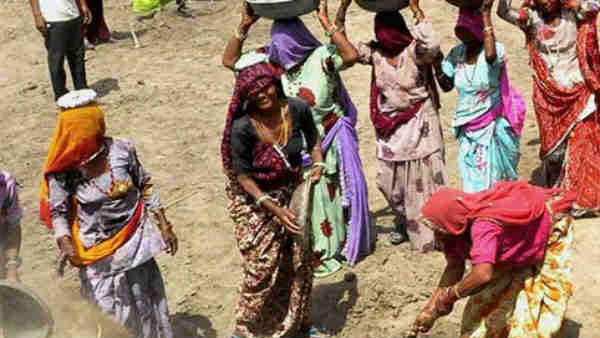 தேயிலை தொழிலாளர்கள் ஊதியம்