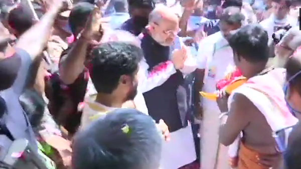 தமிழகம் வந்தார்