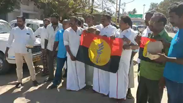 DMDK cadres bust crackers after breaks AIADMK tie DMDK cadres bust crackers after breaks AIADMK tie