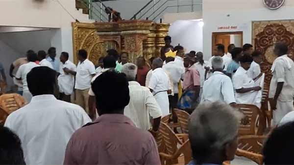 அஇஅதிமுக வேட்பாளர்