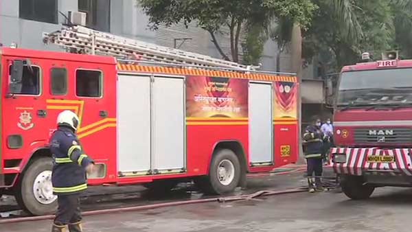 Fire accident in Mumbai hospital: 2 People died Fire accident in Mumbai hospital: 2 People died