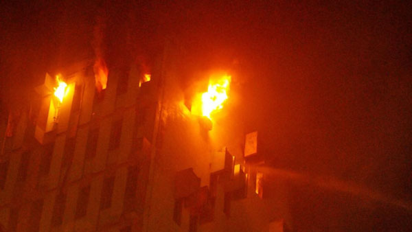 7 die dousing Railways building fire in Kolkatta 7 die dousing Railways building fire in Kolkatta
