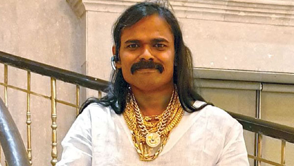 6 கார்கள்