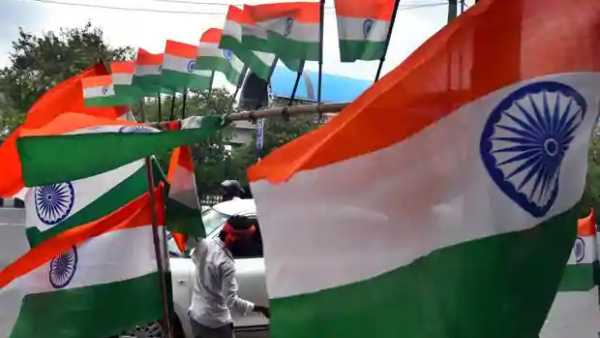 Delhi Likely to Have Flag Masts Across the City to Celebrate 75 Years of Independence Delhi Likely to Have Flag Masts Across the City to Celebrate 75 Years of Independence