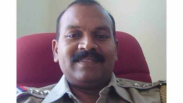 சீர் செய்தார்