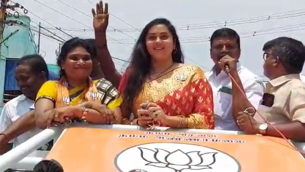 actress namitha campaign at aravakurichi for bjp candidate annamalai actress namitha campaign at aravakurichi for bjp candidate annamalai