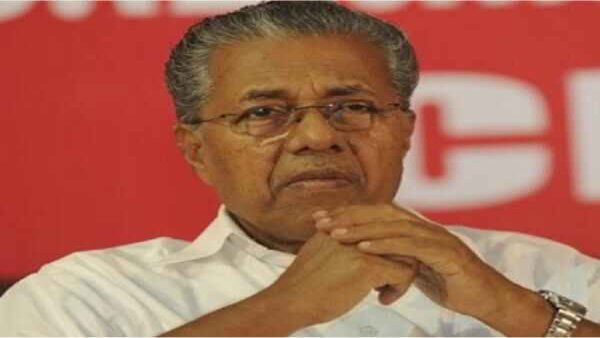 தர்மடத்தில் பினராயி விஜயன்