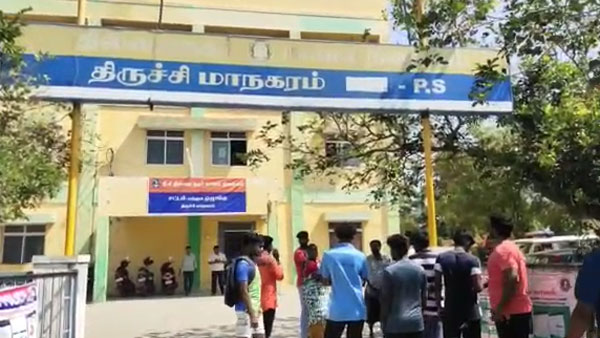 ஆணையர் சோதனை