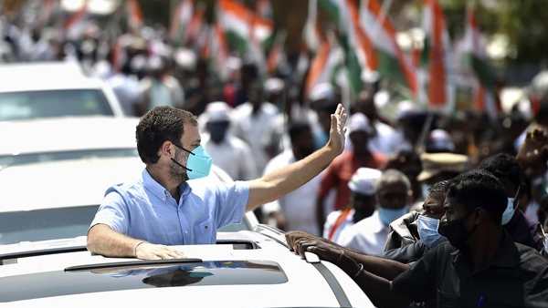 மக்களை கவரும் ராகுல் காந்தி