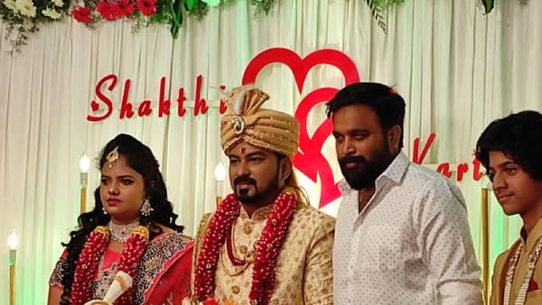 huge celebrities participated in young director sakthi marriage reception huge celebrities participated in young director sakthi marriage reception