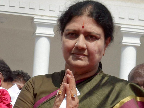 எனக்கு எதிராக சதி