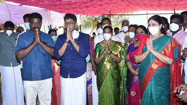 உயிர்தோழி