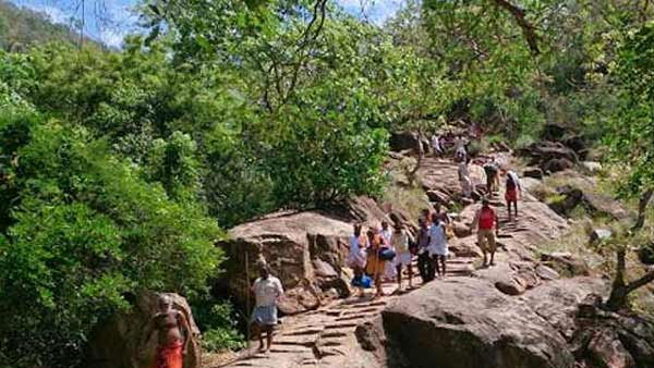 sathuragiri temple to be open for 4 days devotees allowed sathuragiri temple to be open for 4 days devotees allowed