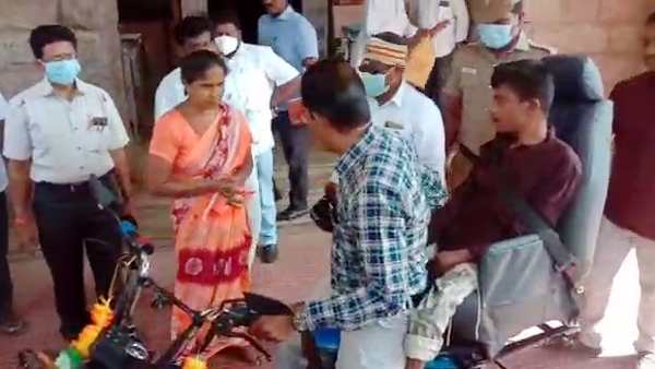 இதயங்களை வென்று விட்டார்