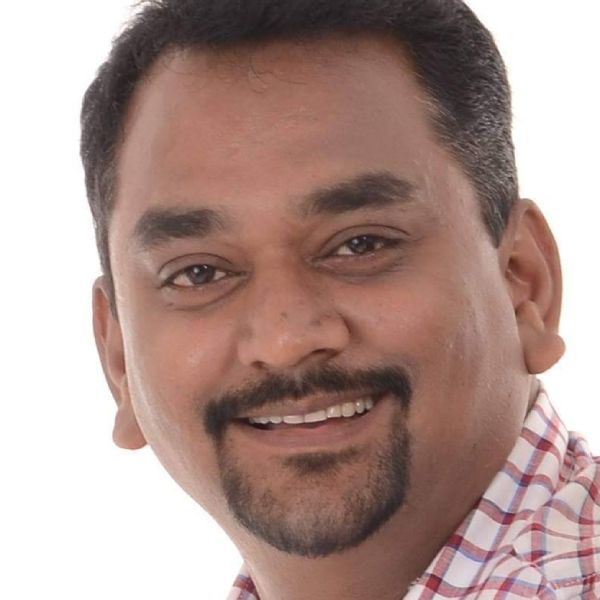 தமிழில் பேசுவோம்