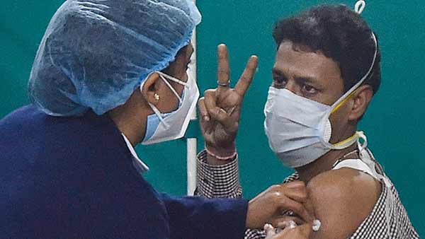 தகுதியானவர்களுக்கு தடுப்பூசி