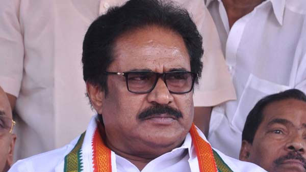 உழைக்க காத்திருக்கிறேன்