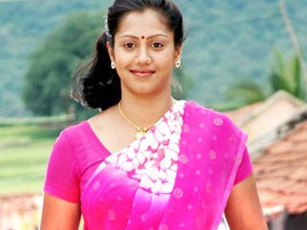 ராதாவுடன் எப்படி பழக்கம்?