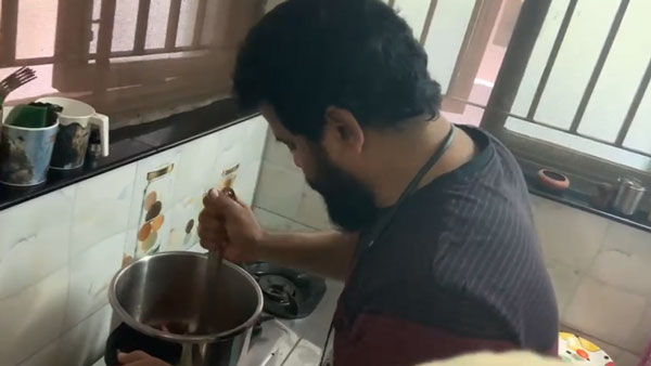 வாழ்க்கை திசைமாறியது