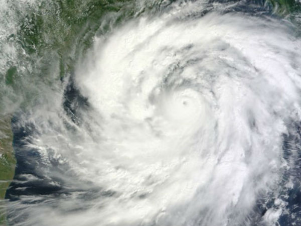 உலகை ஆட்டி படைக்கும்
