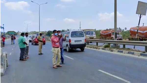 வாகனங்கள் சோதனை