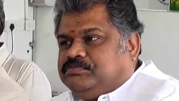 தலைவர்கள் எஸ்கேப்