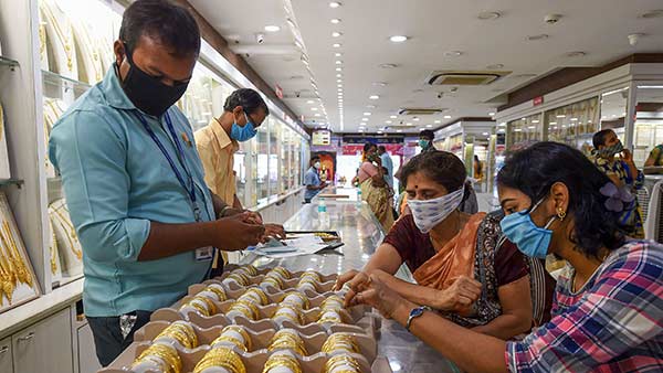 today Gold prices high by 608 rupees in chennai today Gold prices high by 608 rupees in chennai