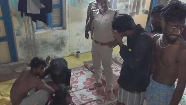 விரட்டியது
