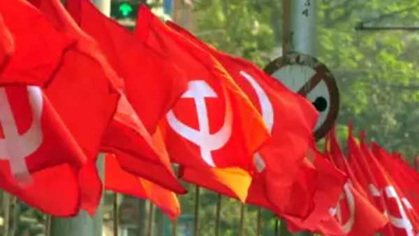  கேரளாவில் இமாலய வெற்றியை நோக்கி இடதுசாரிகள்.. படு பாதாளத்தில் காங்கிரஸ்... ஆஜ் தக்- ஆக்ஸிஸ் சர்வே