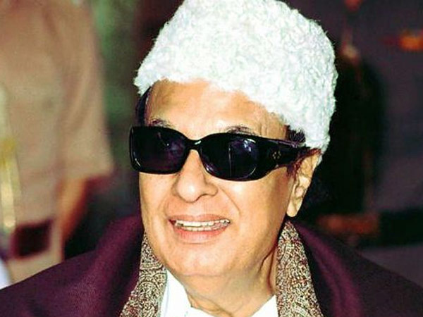 சினிமாவை பயன்படுத்திய ஹீரோக்கள்