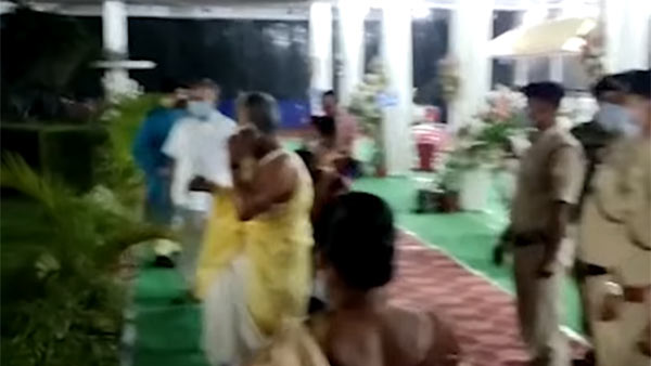 புரோகிதர்