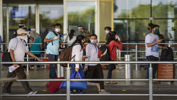 UAE bans travel from India amid worsening Covid situation UAE bans travel from India amid worsening Covid situation